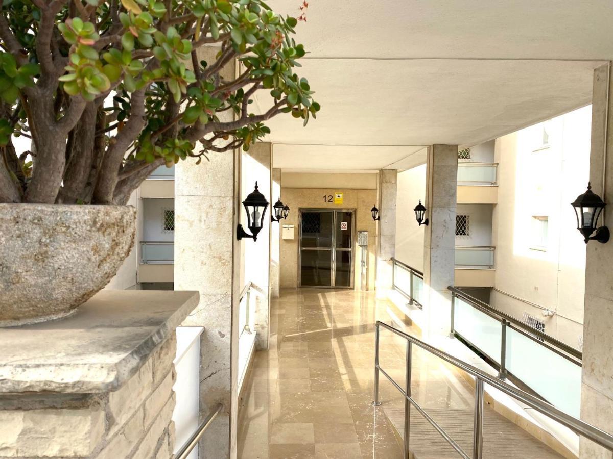 Apartamento Moderno Nautilus Lägenhet Salou Exteriör bild