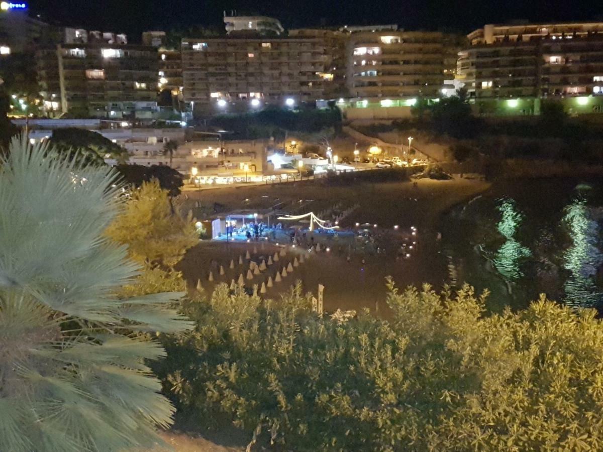 Apartamento Moderno Nautilus Lägenhet Salou Exteriör bild
